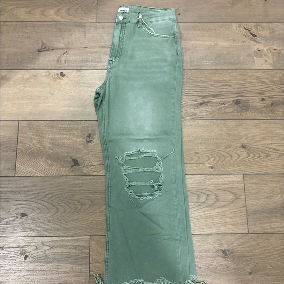 Vervet Leslie 90s Crop Flare Distressed Green Women's Denim Jeans | Size 31 - Picture 6 of 6